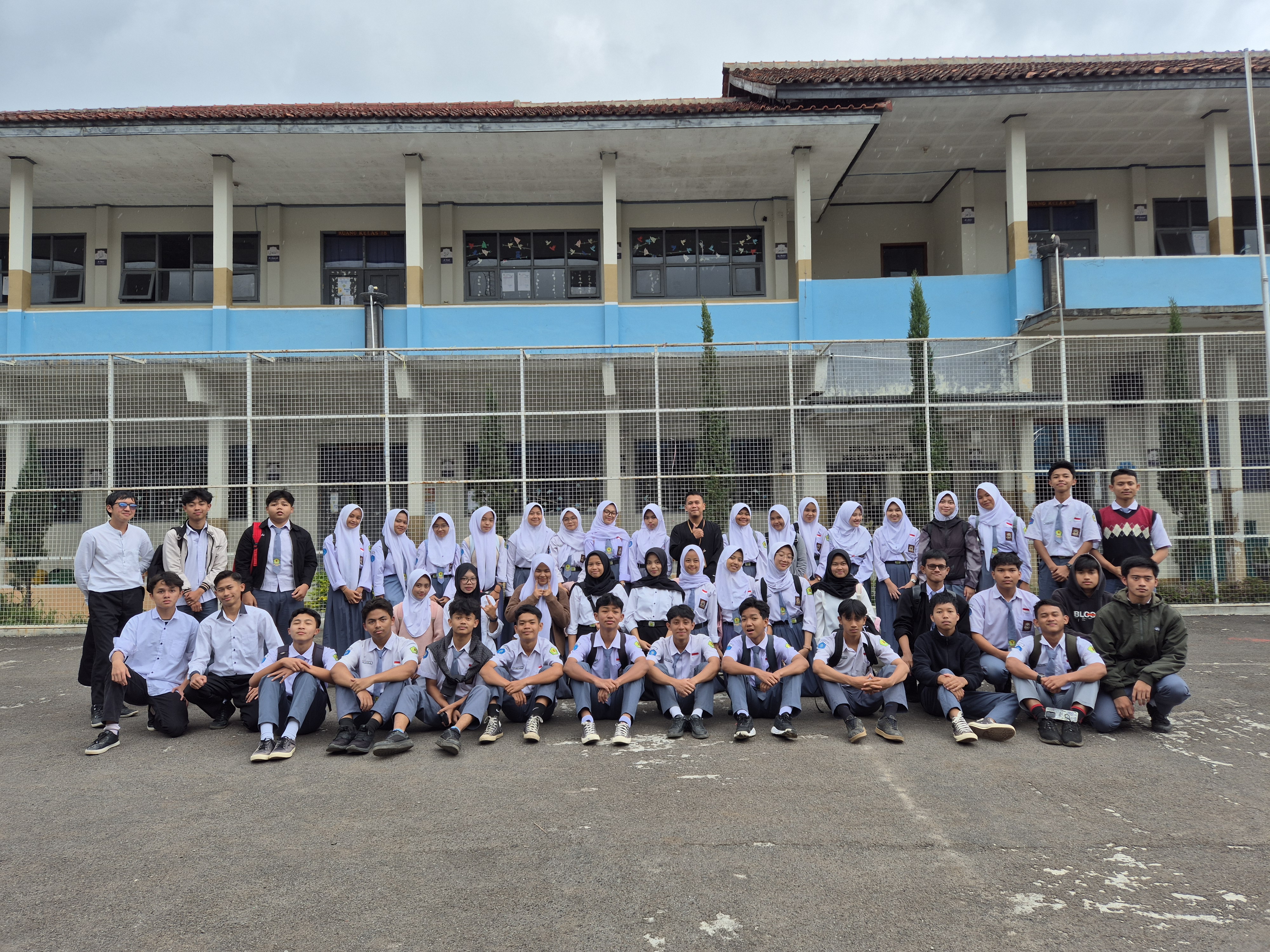 Kumpulan Terakhir SIT dengan pengurus Kelas XII